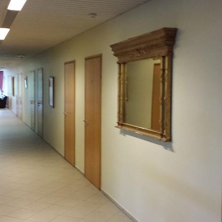Hotel Cosmopoli Kervo Exteriör bild