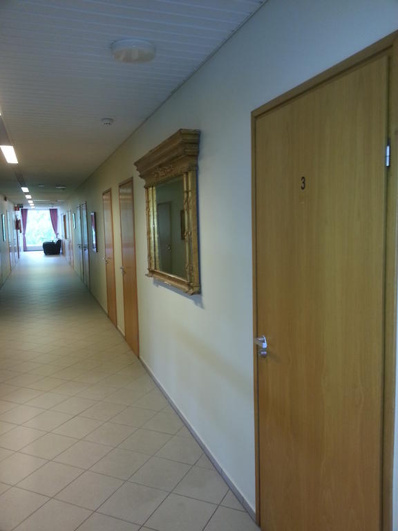 Hotel Cosmopoli Kervo Exteriör bild